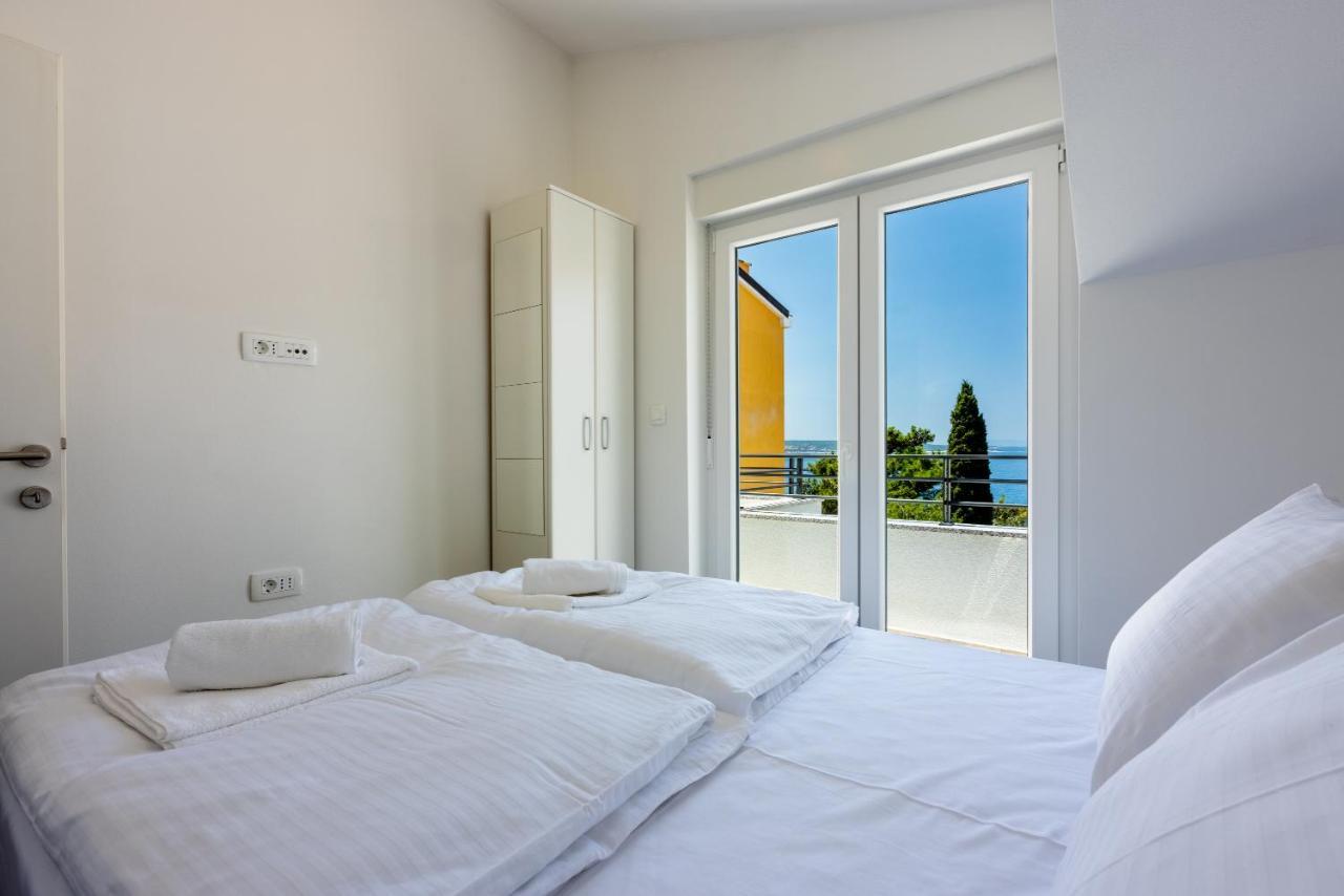 Luxury Apartments Lovorka 3 & 4***/**** Selce Exterior foto